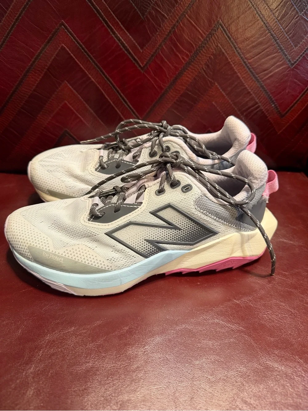 New Balance Women's Neutral Running Shoes - Light Gray with Pink Accents